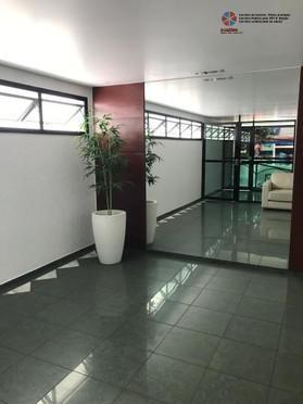 Apartamento à venda com 4 quartos, 155m² - Foto 8