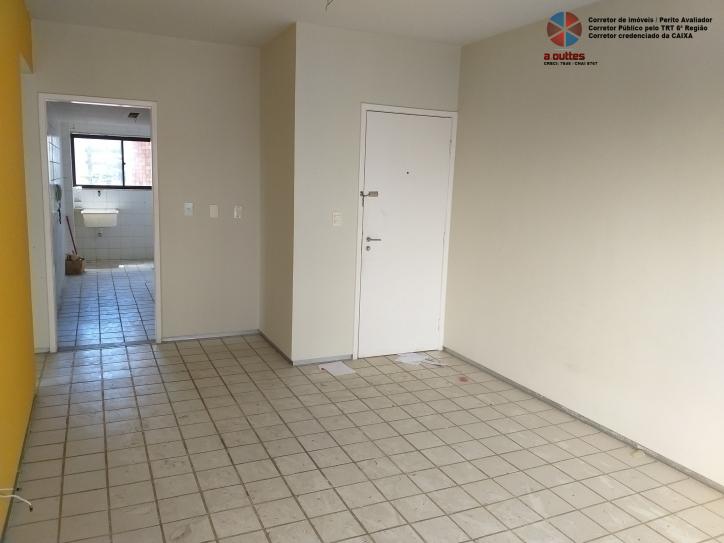 Apartamento à venda com 2 quartos, 64m² - Foto 6