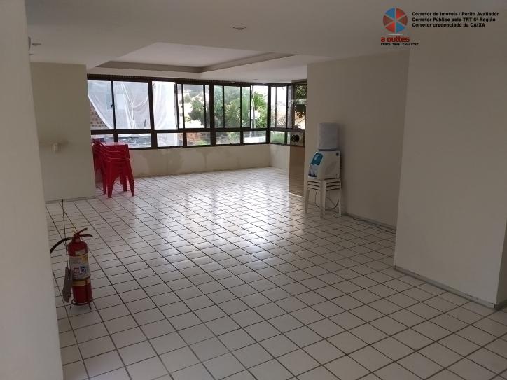 Apartamento à venda com 2 quartos, 64m² - Foto 13