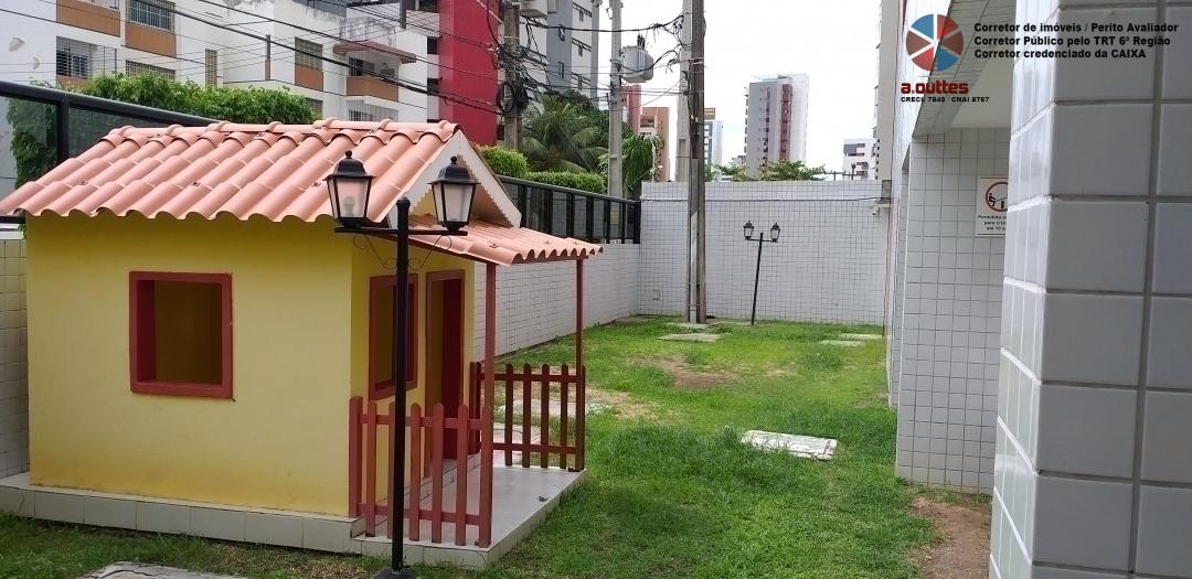 Apartamento à venda com 3 quartos, 67m² - Foto 2