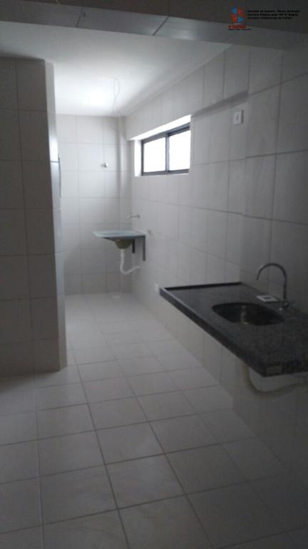 Apartamento à venda com 3 quartos - Foto 4