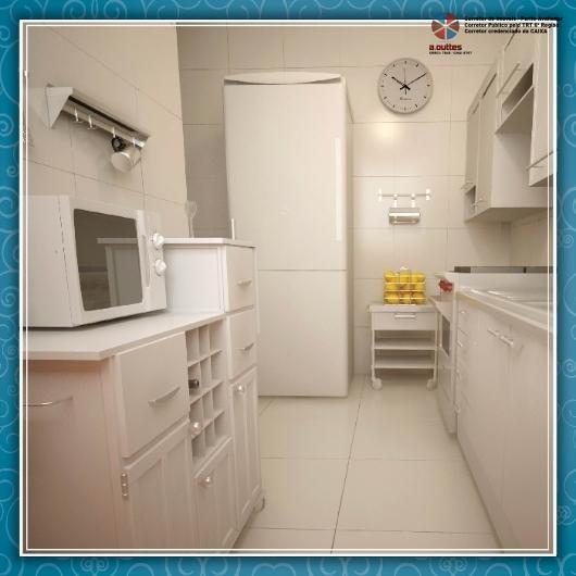 Apartamento à venda com 3 quartos, 60m² - Foto 4